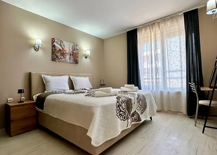 Blue Marine - Daneli Слънчев бряг