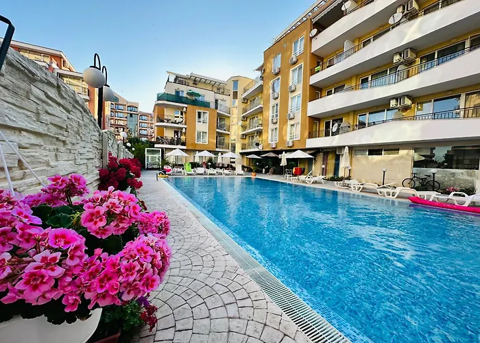 Blue Marine - Daneli 阳光海滩